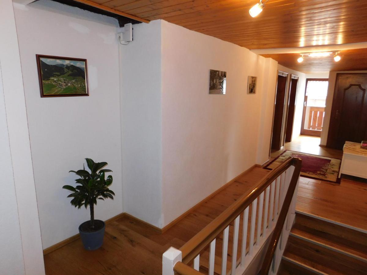 Gaestehaus Zugspitzblick Berwang Exterior foto