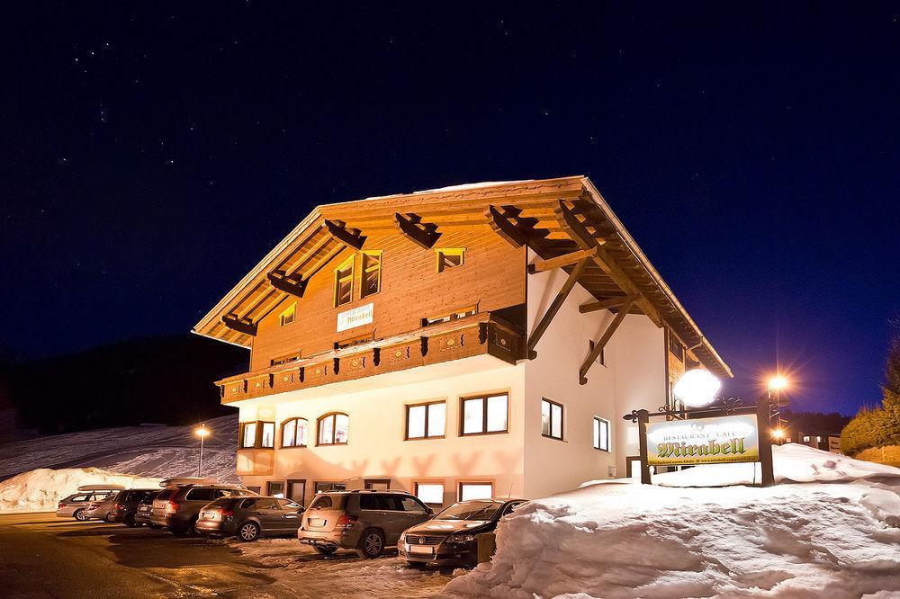 Gaestehaus Zugspitzblick Berwang Exterior foto